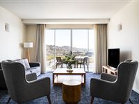 2 Bedroom River View Suite - Peppers Seaport Hotel